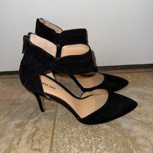 Gianni Bini Black Suede Heels with Zipper Detail
